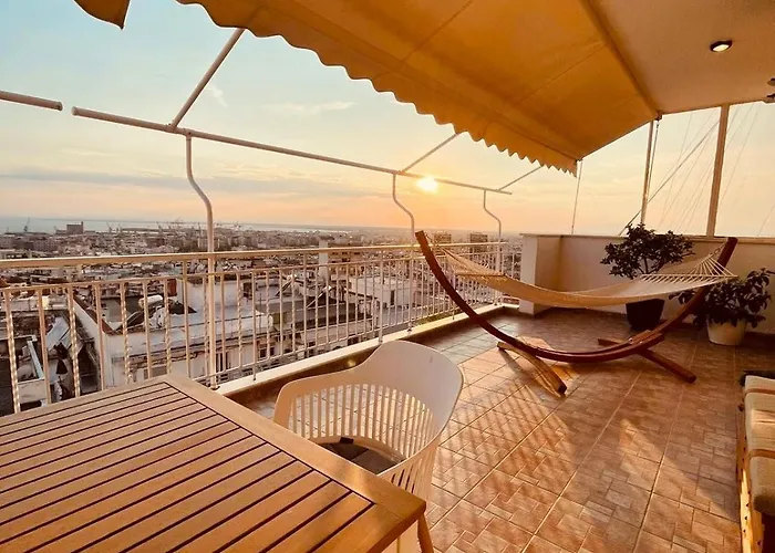 Panoramic View Penthouse Nikopol Apartament *